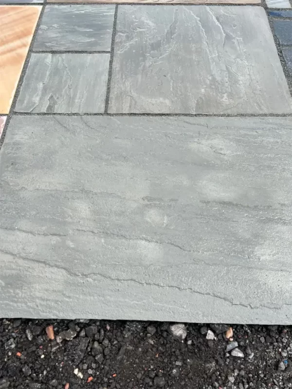 Stotto-Kandla Grey Indian Sandstone 768 x 1024