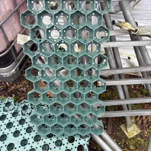 Green Driveway Grids – 2 Pallets
